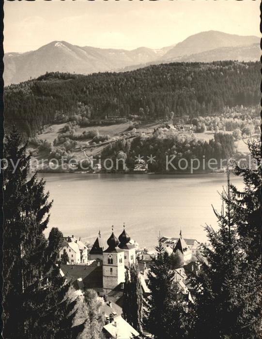 Millstatt Millstaettersee Kaernten Kirche Panorama