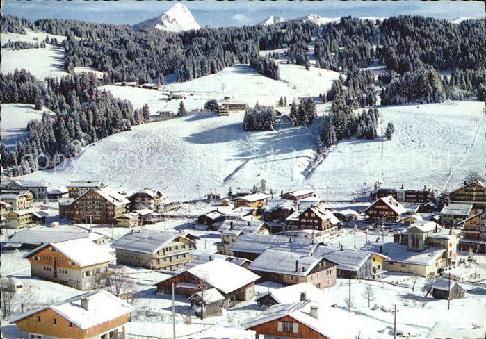 Les Gets Haute Savoie Wintersportplatz  Stadtansicht