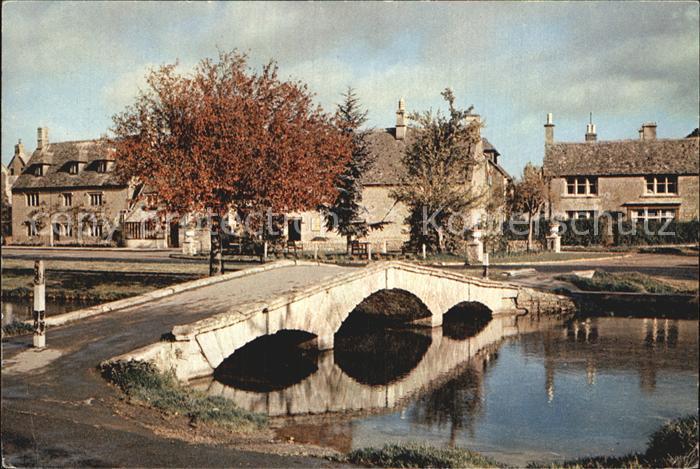 Bourton-on-the-Water Gloucestershire River Windrush Stone Bridges