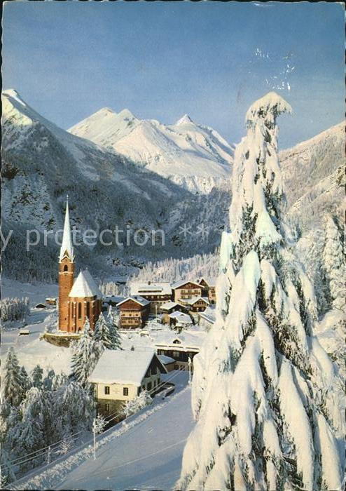 Heiligenblut Kaernten Blick gegen den Grossglockner