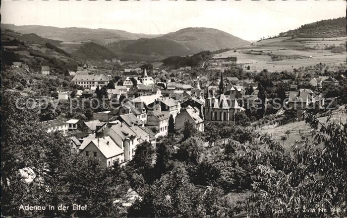 Adenau Ahrweiler Rheinland-Pfalz Totalansicht mit Hotel Zum wilden Schwein Eifel