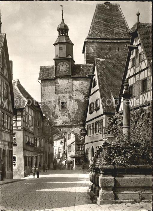 Rothenburg Tauber Roedergasse mit Markusturm