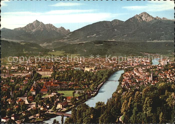 Innsbruck Panorama Blick gegen Serles und Nockspitze
