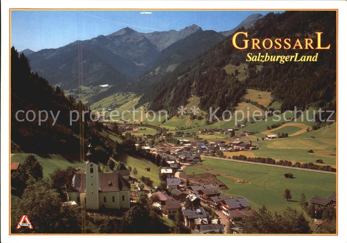 Grossarl Ortsansicht mit Kirche Alpenpanorama
