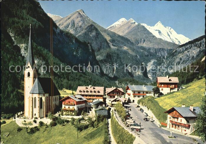 Heiligenblut Kaernten Ortsansicht mit Kirche Grossglockner Hochalpenstrasse Hohe