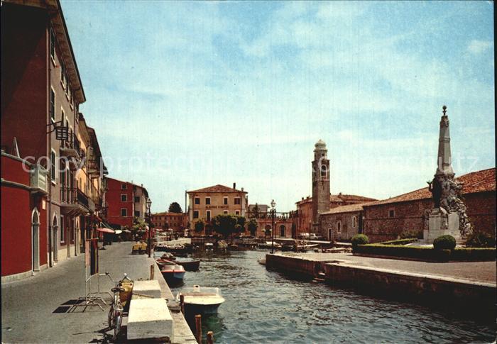 Lazise Lago di Garda Porto Monumento ai Caduti Gardasee Hafen Denkmal