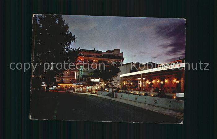 Torremolinos Plaza Costa del Sol am Abend