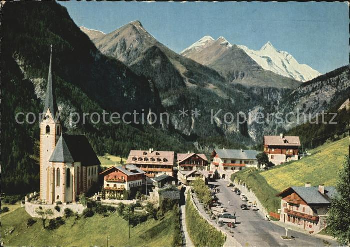 Heiligenblut Kaernten Ortsansicht mit Kirche Grossglockner Hochalpenstrasse Hohe