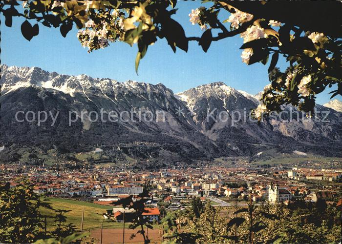 Innsbruck Panorama gegen Nordkette