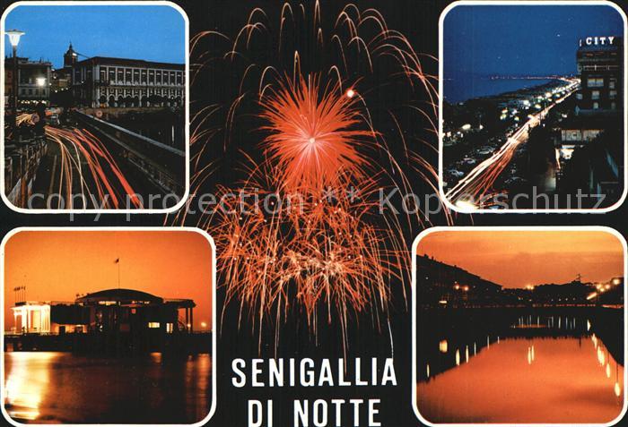 Senigallia Feuerwerk Gebaeude