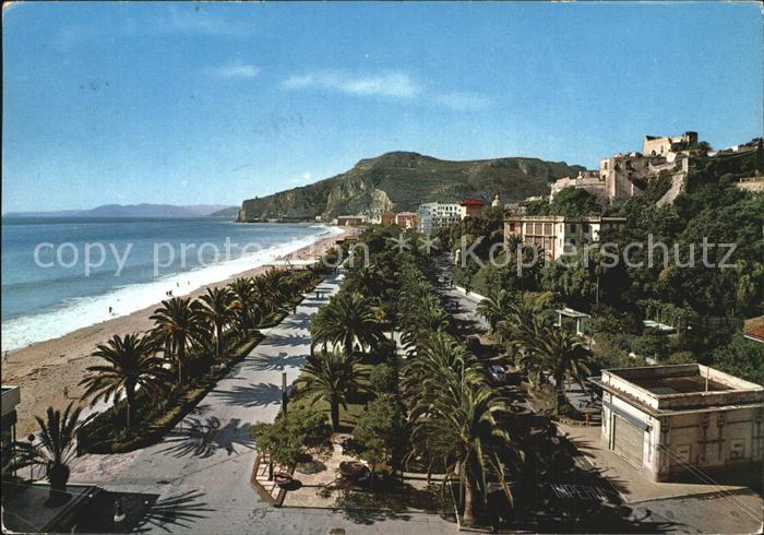 Finale Ligure Promenade