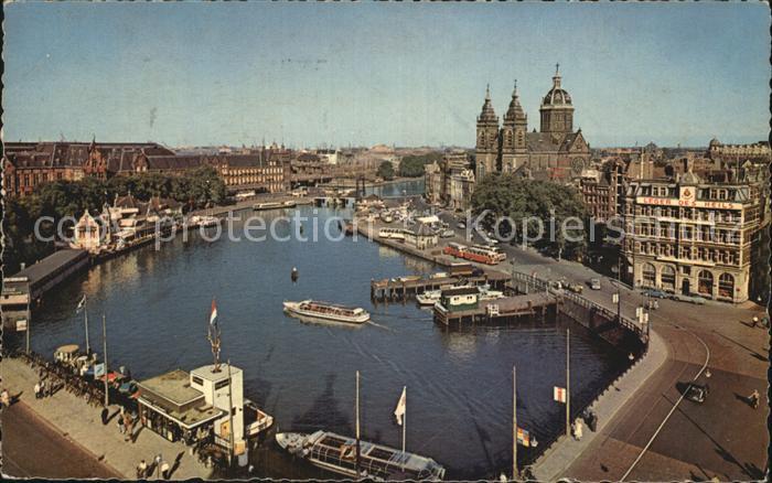 Amsterdam Niederlande prinz Hendrikkade und Sankt Nilolaus Kirche