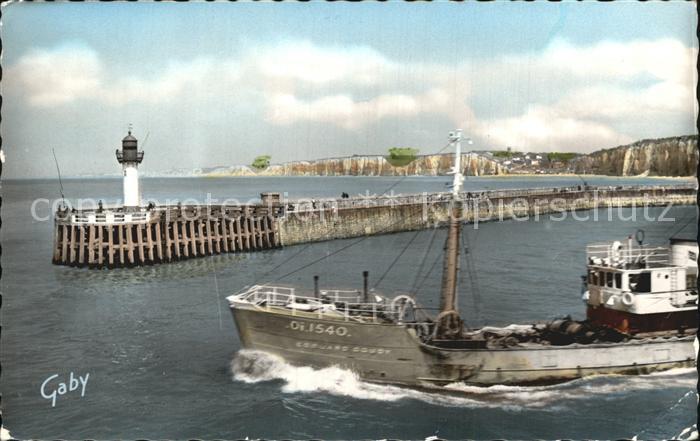 Dieppe 76 Hafeneinfahrt mit Schiff OI 1540
