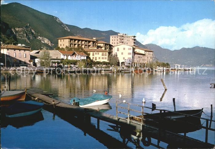 Sarnico Lombardia Blick vom Hafen aus