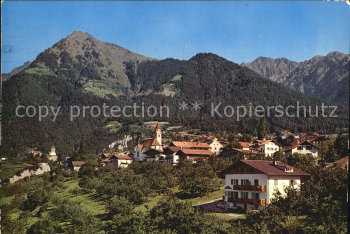 Dorf Tirol Schloss Tirol Mutspitze