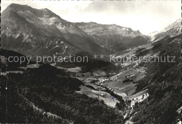 Reposoir Le La Route du Col de la Colombiere
