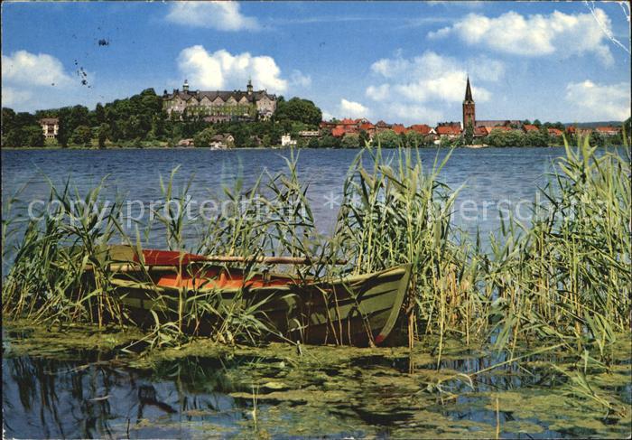 Ploen See Blick auf Schloss und Kirche