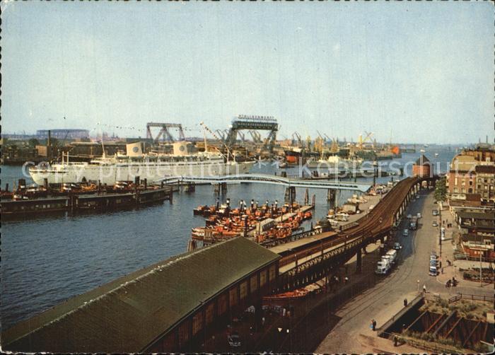 HAMBURG CITY ueberseebruecke