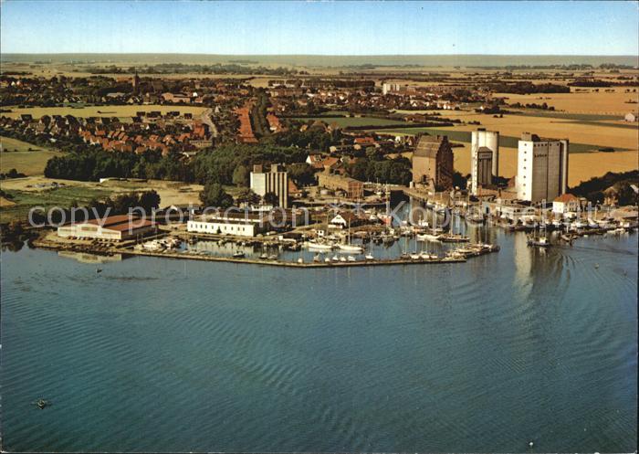 Burg Fehmarn Fliegeraufnahme Hafen Burgstaaken