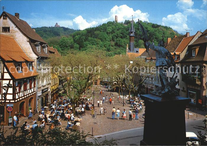 Weinheim Bergstrasse Marktplatz Burgruine Windeck und Wachenburg