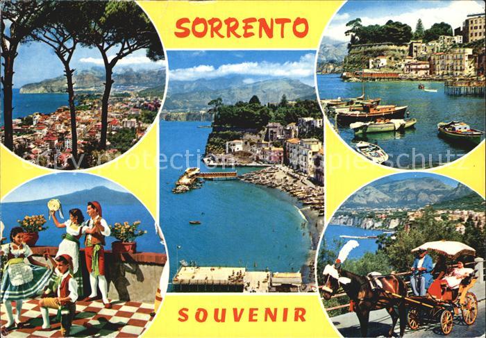 Sorrento Campania Panorama Hafenpartien Trachtengruppe Pferdekutsche