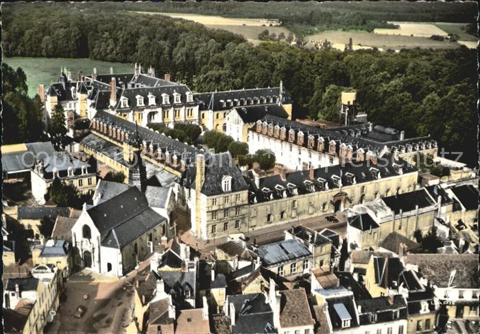 Villers-Cotterets Fliegeraufnahme Chateau