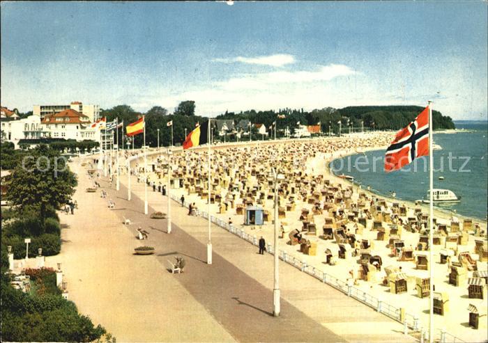 Travemuende Ostseebad Promenade und Strand