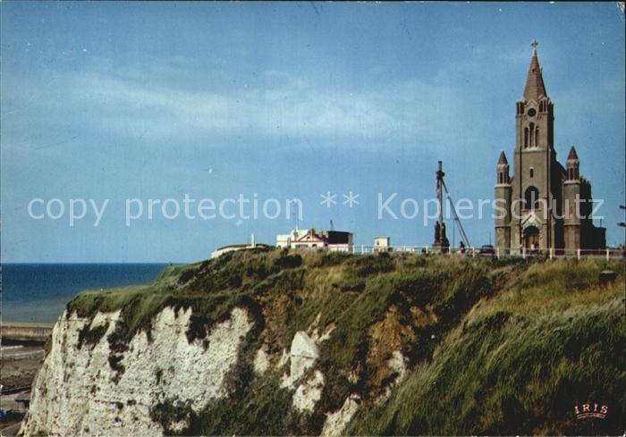 Dieppe 76 La failaise et l'eglise du Bon Secours