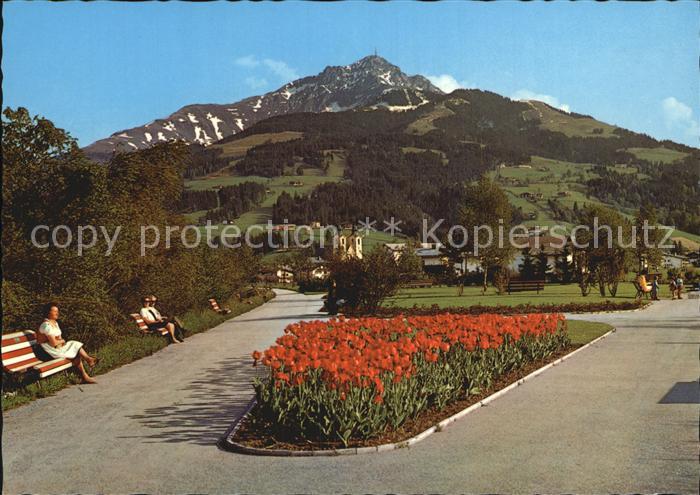 St Johann Tirol mit Kitzbueheler Horn Kurpromenade