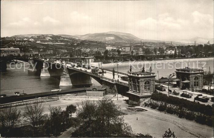 Budapest Margithid Margaretenbruecke Donau