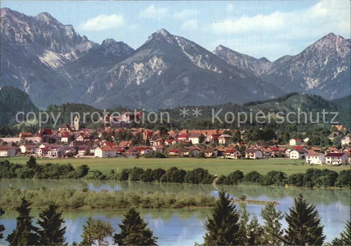 Fuessen Allgaeu Panorama Blick ueber den Lech Allgaeuer Alpen