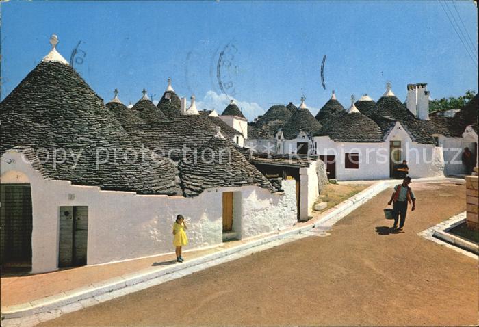 Puglia Trulli Rundhaeuser