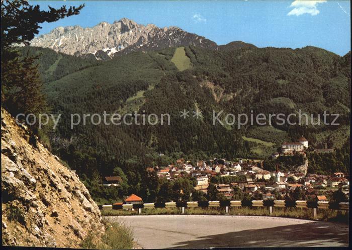 Kufstein Tirol Gesamtansicht mit Festung und Kaisergebirge