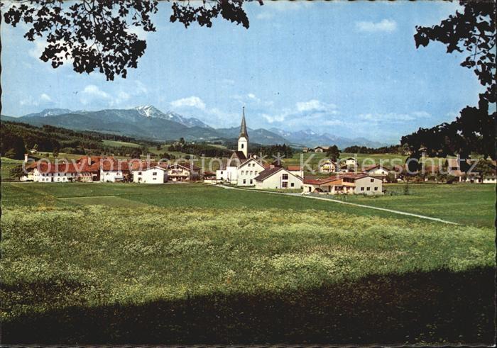 Neukirchen Straubing-Bogen mit Hochfelln und Hochgern