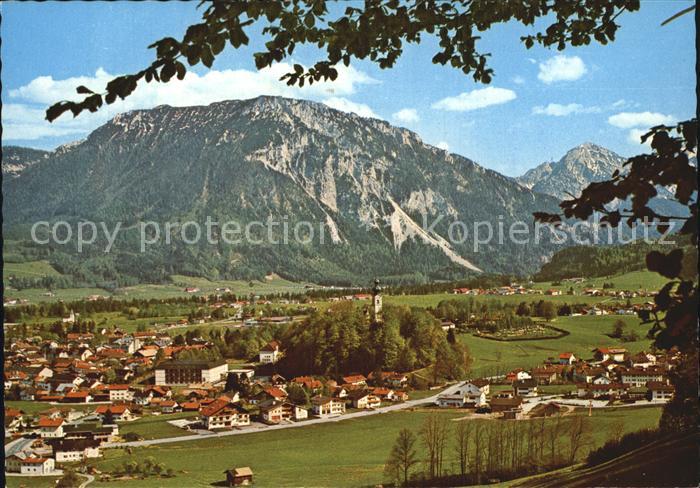 Ruhpolding Bayern mit Rauschberg und Sonntagshorn