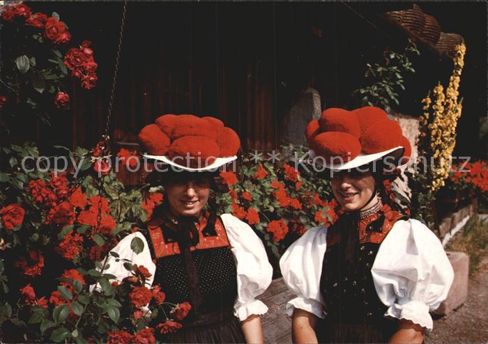 Trachten Schwarzwald Gutach Trachtenmaedchen