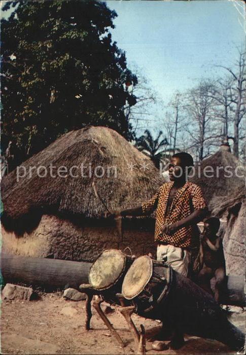 Typen Afrika Tam-Tam Nord-Togo