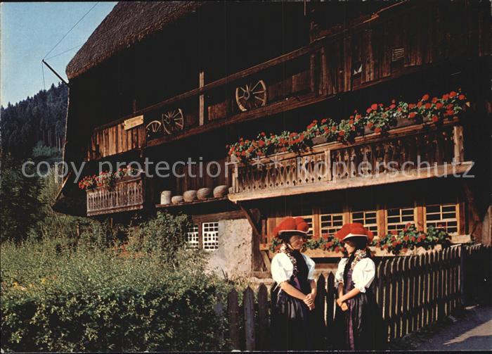 Schwarzwaldhaeuser Trachten Schwarzwald Bollenhut - P O S T K A R T E -  - P O S