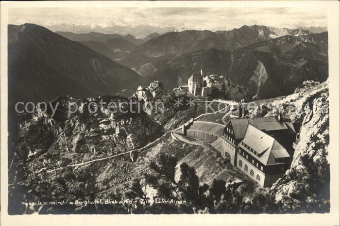 Wendelsteinhaus Wendelsteinkirchl und Berghotel Fliegeraufnahme