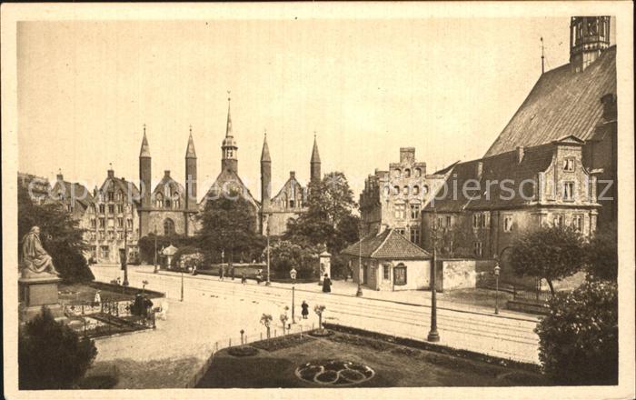 LueBECK  CITY Heilig Geist Hospital Geibelplatz