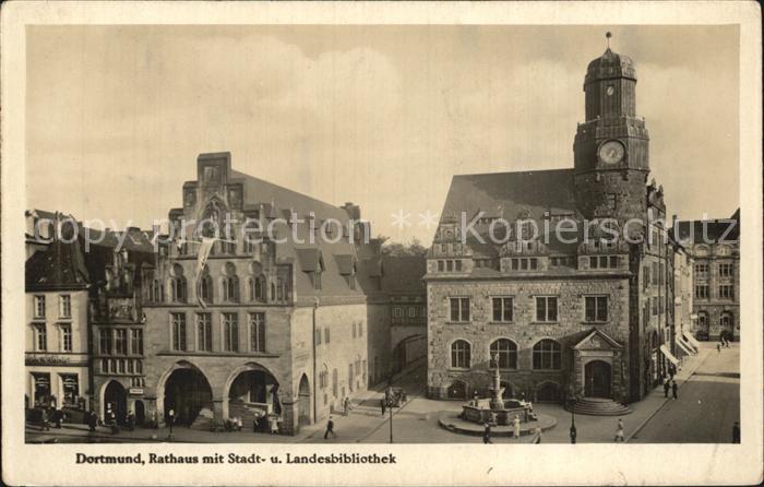 DORTMUND  CITY Rathaus mit Stadt und Landesbibliothek
