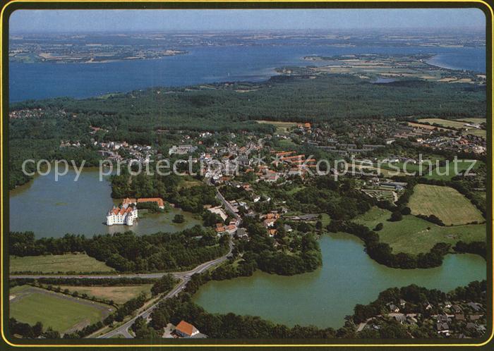 Gluecksburg Ostseebad mit Schloss Gluecksburg Fliegeraufnahme