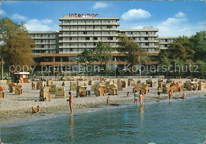 Gluecksburg Ostseebad Strand mit Hotel Intermar