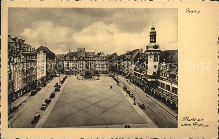 LEIPZIG Sachsen Markt mit altem Rathaus