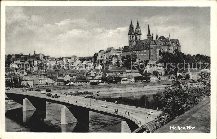 Meissen Elbe Sachsen Stadtbild mit Burgberg Dom Albrechtsburg Elbbruecke