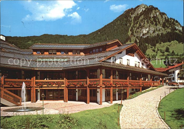 Hindelang Kurhaus mit Hirschberg