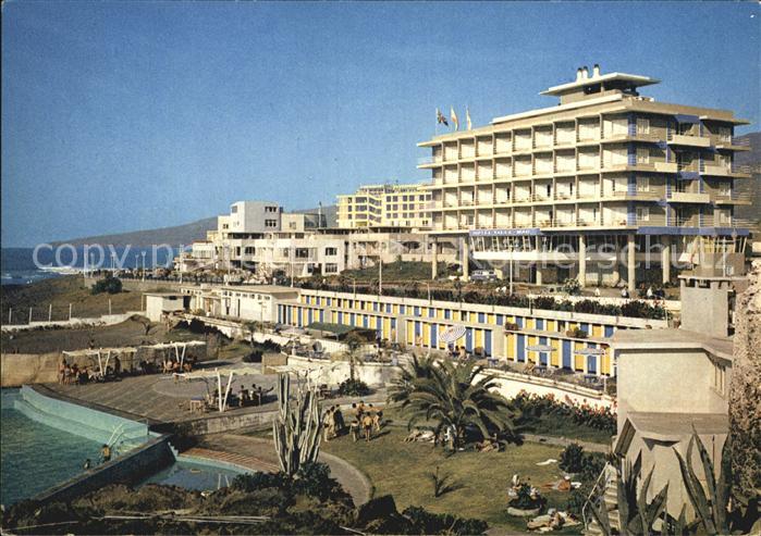 Puerto de la Cruz Hotels and Swimming Pool