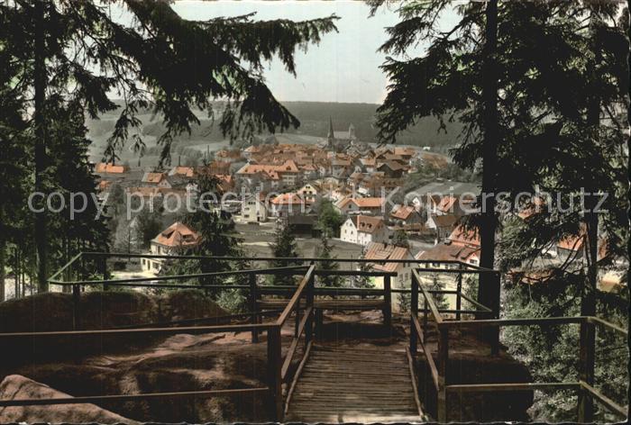 Bischofsgruen Blick vom Huegelfelsen Hoehenluftkurort Fichtelgebirge