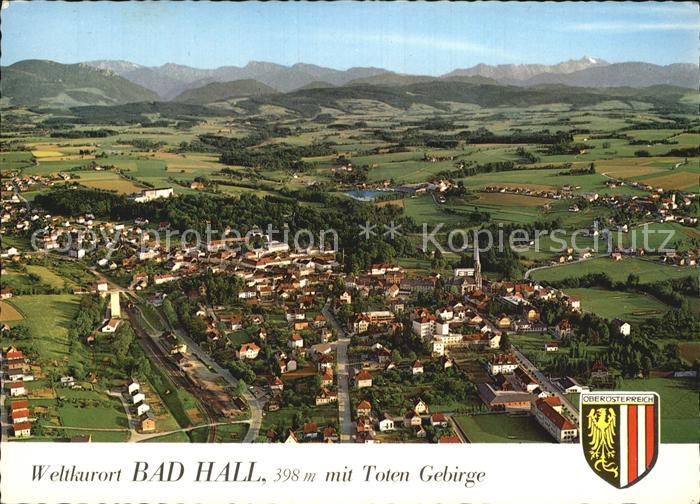 Bad Hall Oberoesterreich Weltkurort mit Totem Gebirge Fliegeraufnahme