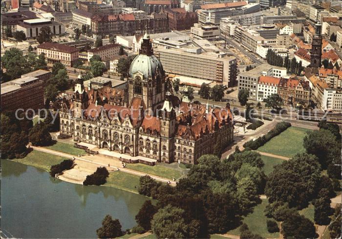 HANNOVER  CITY Rathaus Fliegeraufnahme